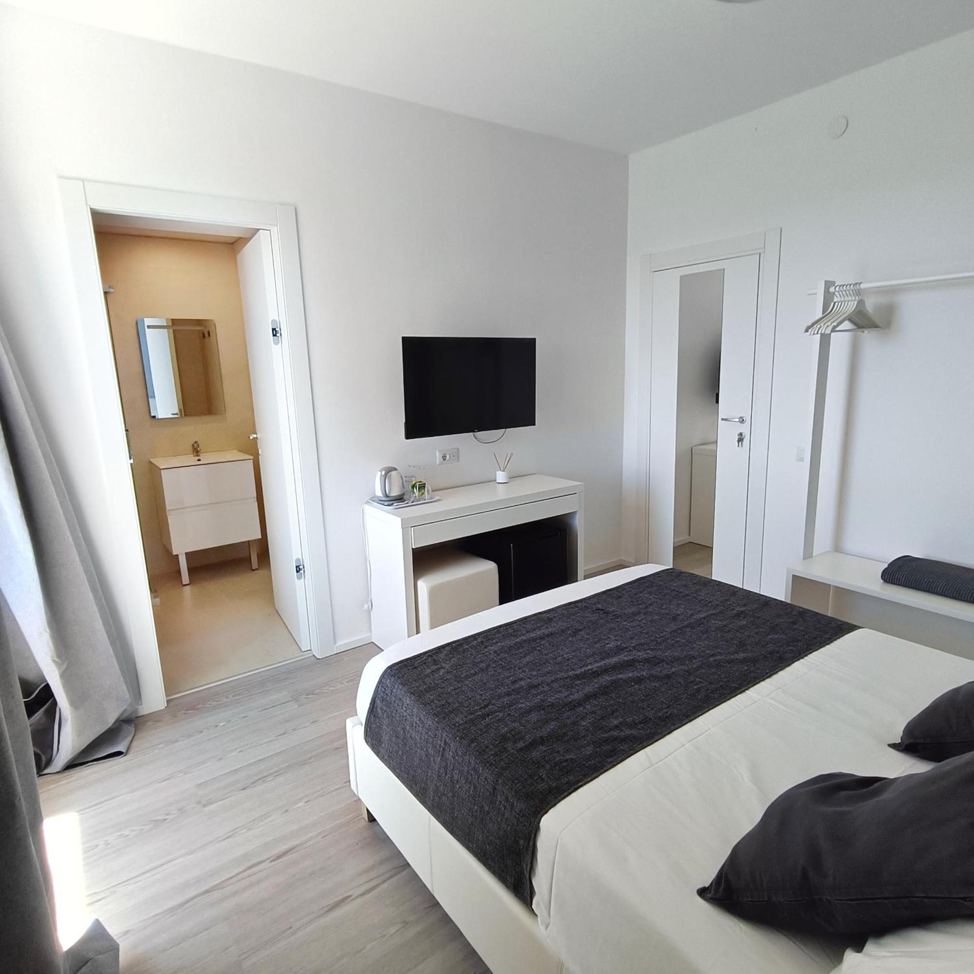 Tuffudesu Experience (Adults Only) Osilo Quarto foto